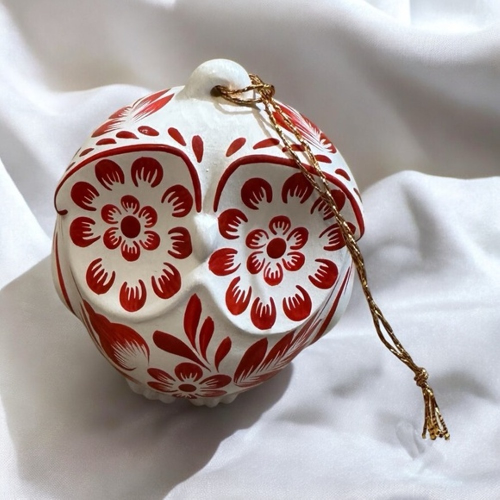 LUX  Jolly Owl‎ Ornament Festive Red and White Ornament